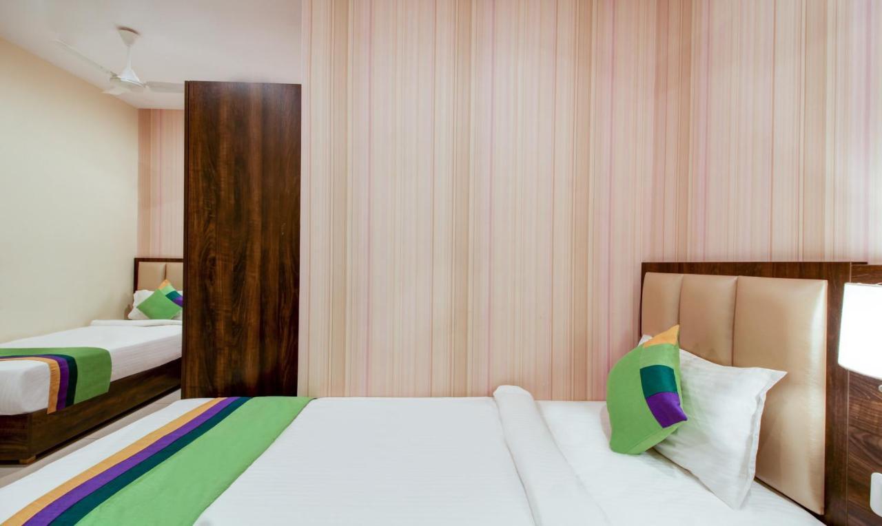 Treebo Trend Sindhura Grand Hyderabad Exterior photo