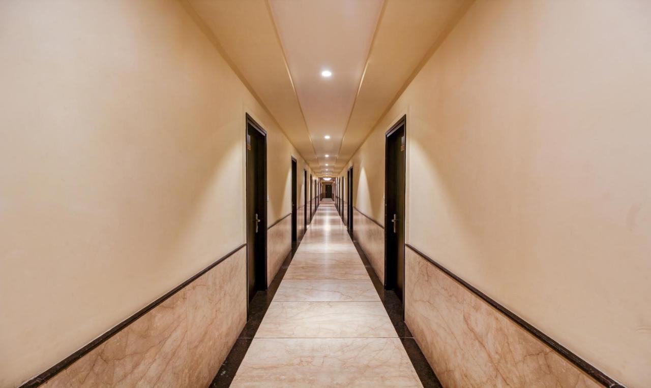 Treebo Trend Sindhura Grand Hyderabad Exterior photo