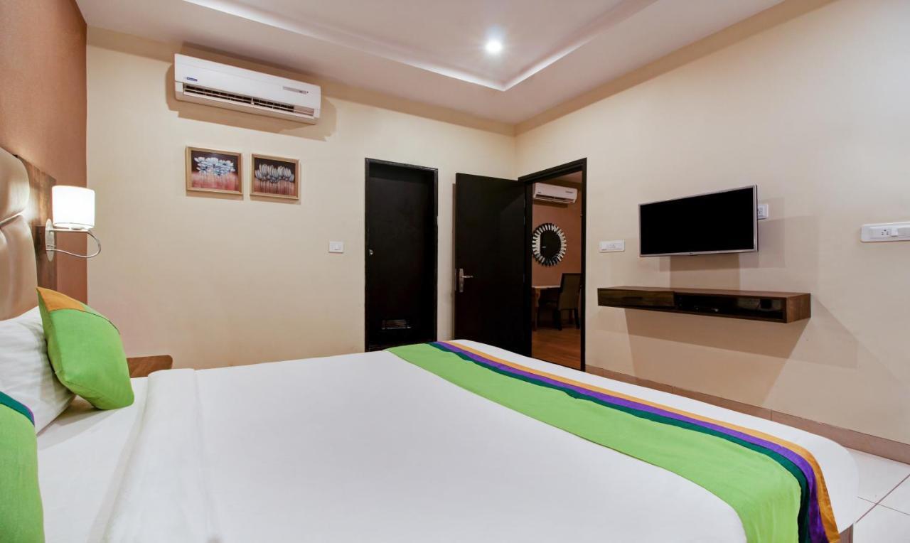 Treebo Trend Sindhura Grand Hyderabad Exterior photo