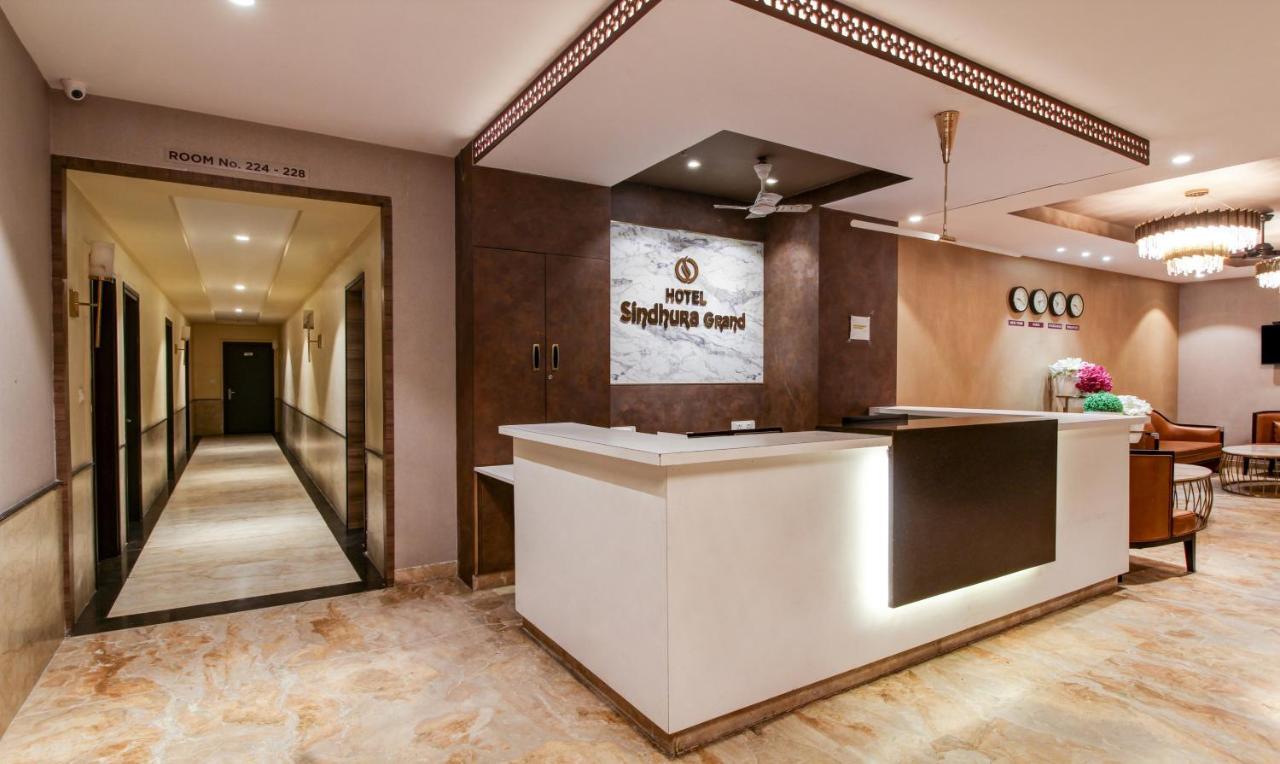 Treebo Trend Sindhura Grand Hyderabad Exterior photo